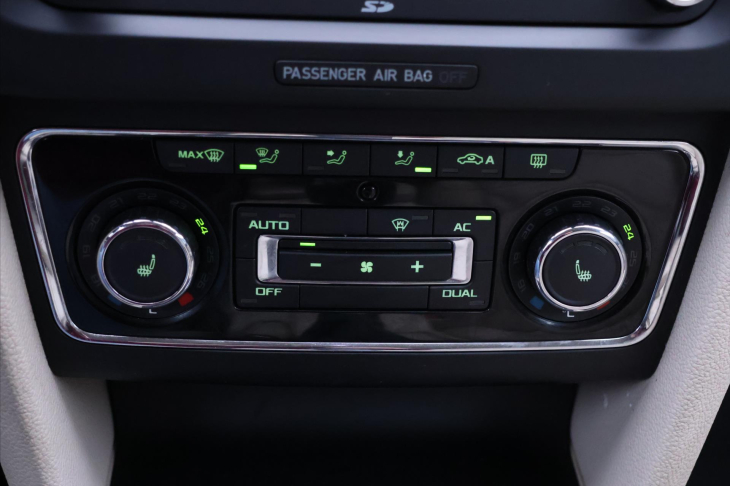 Škoda Superb 2,0 TDI 125KW 4x4 Exklusive CZ