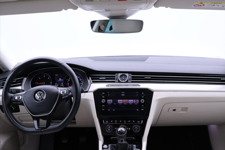 Volkswagen Passat 2,0 TDI 110kW Highline DPH