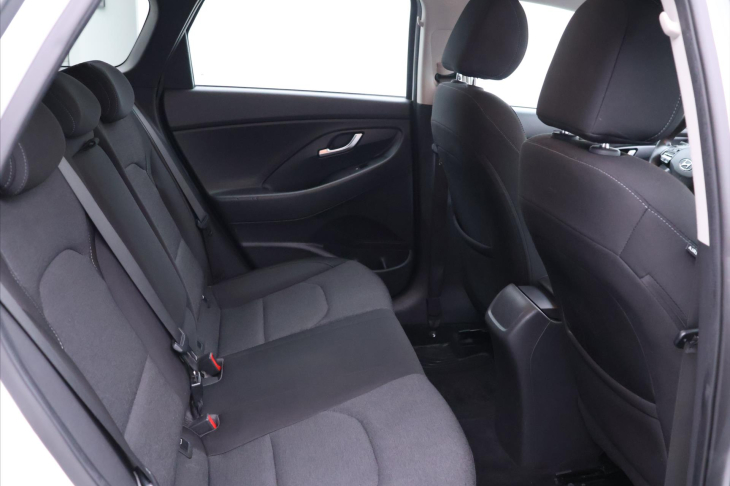 Hyundai i30 1,6 CRDi 85kW Aut. CZ 1Maj DPH