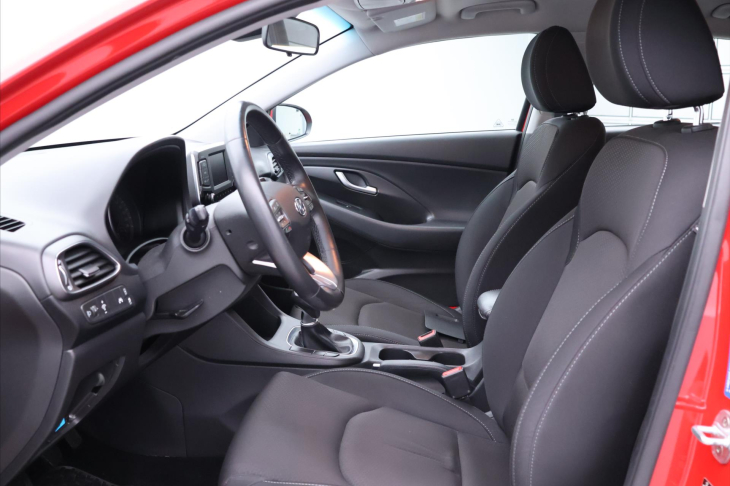 Hyundai i30 1,4 T-GDi 103kW Fastback CZ