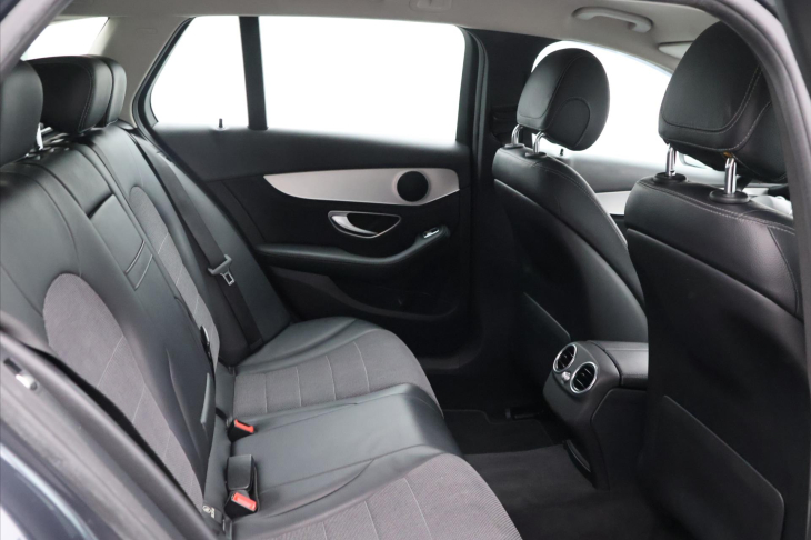 Mercedes-Benz Třídy C 1,6 CDI 100 kW Tažné Aut.Klima