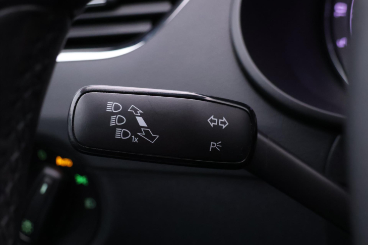 Škoda Octavia 1,6 TDI 85kW Style LED Kessy