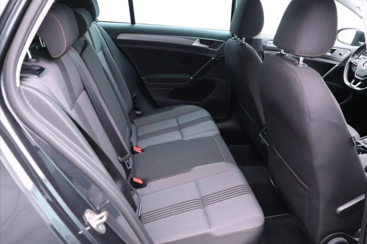 Volkswagen Golf 1,2 TSI 81kW Allstar Tempomat