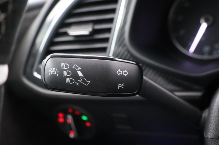 Seat Leon 2,0 TSI 221kW LED Cupra