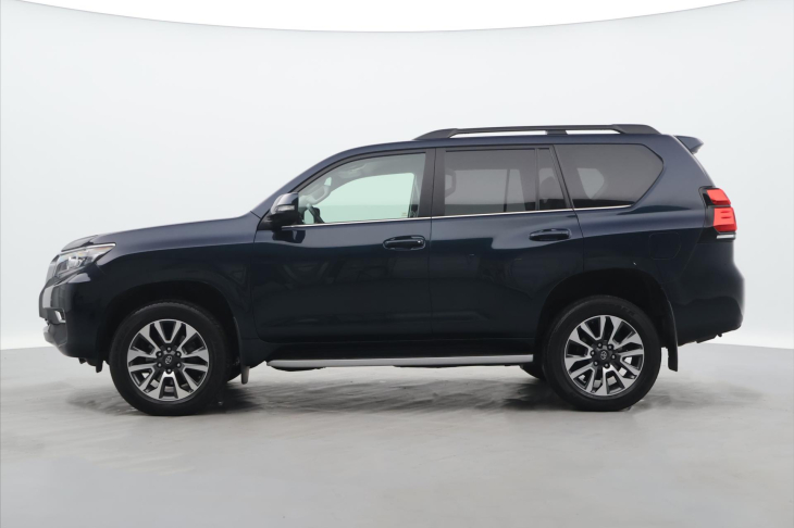 Toyota Land Cruiser 2,8 D-4D 150KW CZ 1.MAJ 4X4