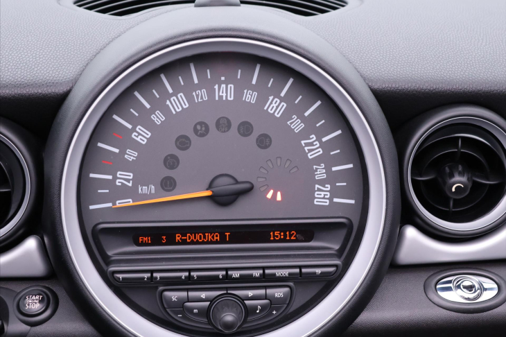 Mini One 1,6 i 72kw Cabrio serv. kniha