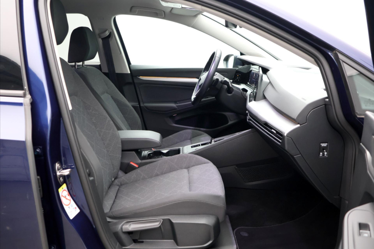 Volkswagen Golf 1,5 1.5 TSI 110 kW DSG Variant
