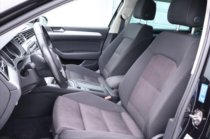 Volkswagen Passat 1,4 TSI 110kW Comfortline ACC