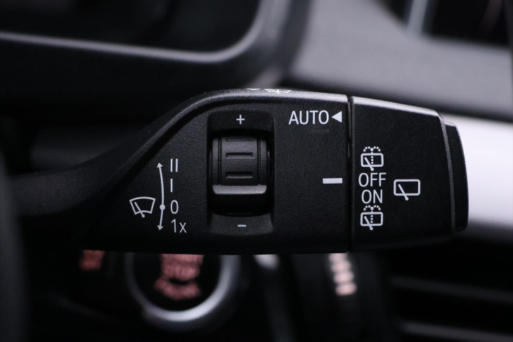 BMW X5 3,0 40d 230kW xD CZ M Paket DPH