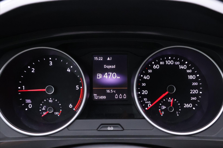 Volkswagen Tiguan 2,0 TDI 110kW Navi Tažné 1.Maj