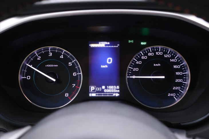 Subaru XV 2,0 e-Boxer 110kW CVT AWD CZ