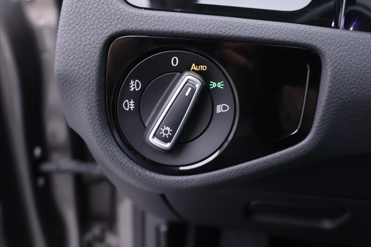 Volkswagen Golf 1,4 TSI 110kW Highline Navi