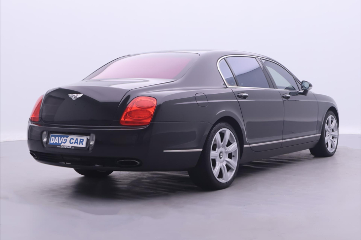 Bentley Continental Flying Spur 6,0 W12 412 kW 4x4 Kůže DPH