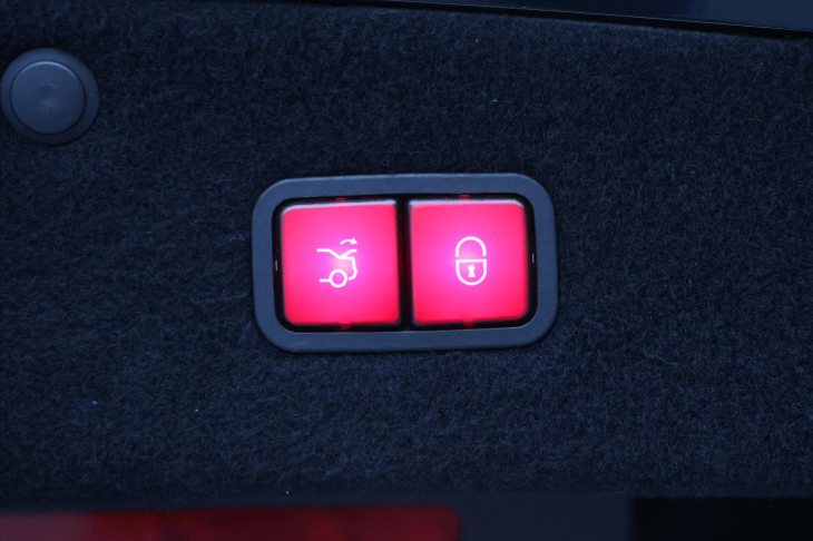 Mercedes-Benz Třídy S 5,5 S 63 4x4 AMG Coupe