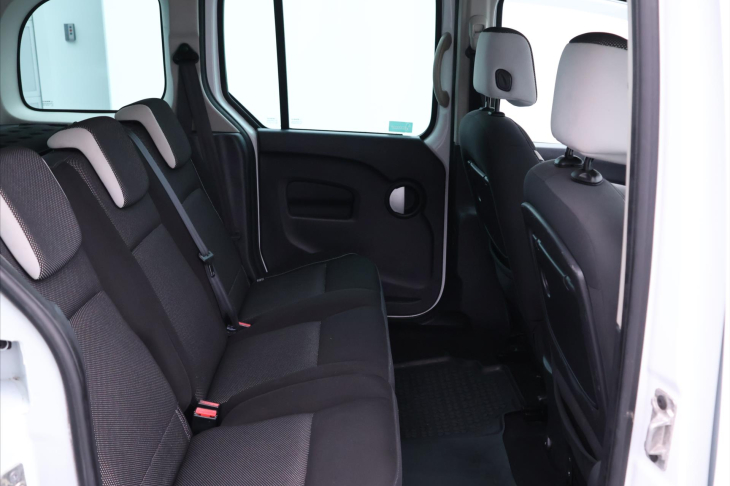 Renault Kangoo 1,5 DCI 80kW Aut.klima Navi CZ