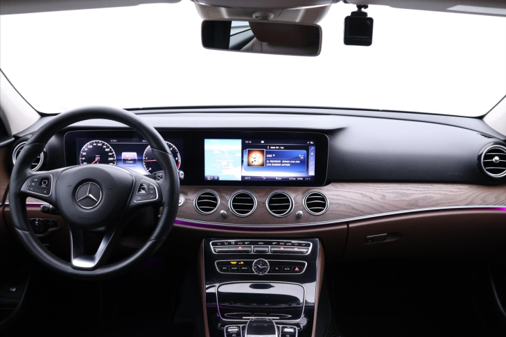 Mercedes-Benz Třídy E 2,0 CDI 143kW CZ DPH 9G