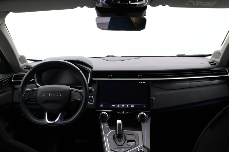 Lynk & Co 01 1,5 PHEV CORE 206kW Aut. 2.Maj