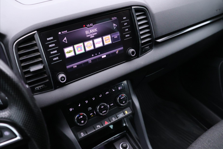 Škoda Karoq 2,0 TDI 110kW Style Tažné LED