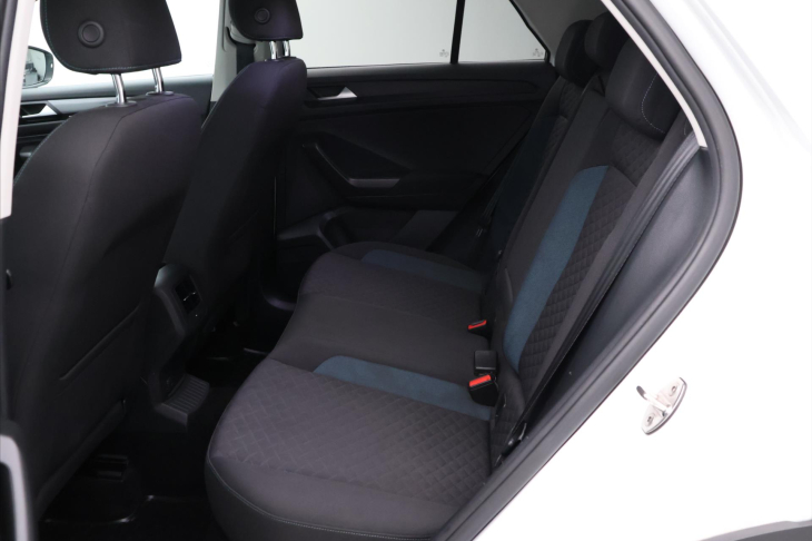 Volkswagen T-Roc 1,0 TSI Style Virtual 1.Maj.
