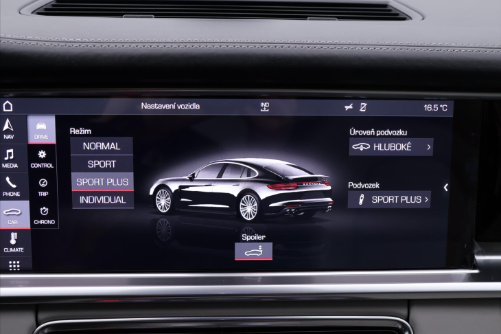 Porsche Panamera 4,0 V8 310kW Chrono Bose CZ 4S