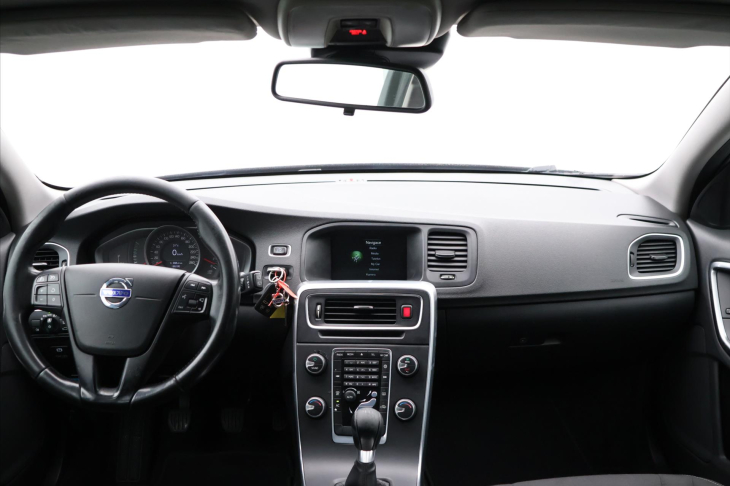 Volvo V60 1,6 D2 84kW Kinetic
