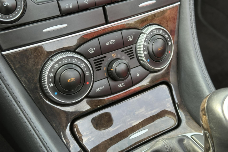 Mercedes-Benz SL 5.4 368kW 55 AMG