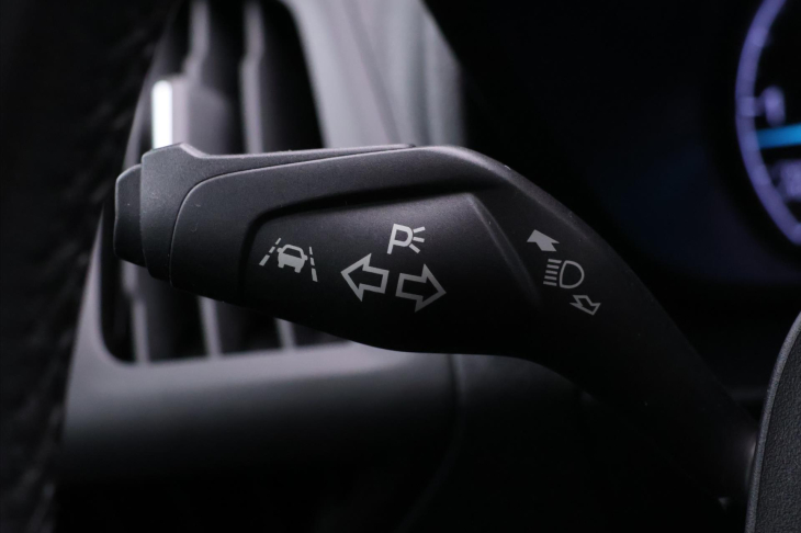 Ford Tourneo Connect 1,5 EcoBlue 88kW CZ DPH