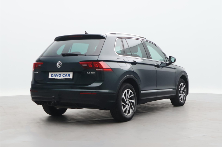 Volkswagen Tiguan 2,0 TDI Webasto Tažné 1.Maj.