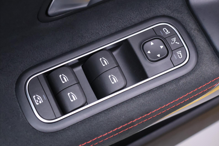 Mercedes-Benz CLA 2,0 220d 140kW AMG CZ DPH