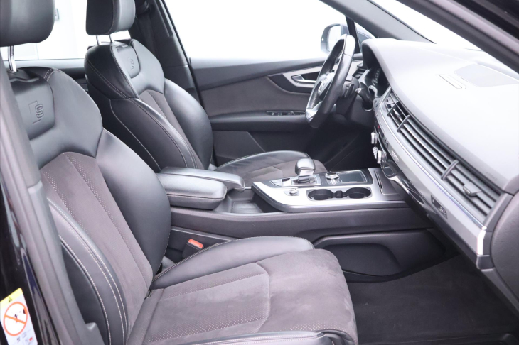 Audi Q7 3,0 200kW quattro tiptronic DPH