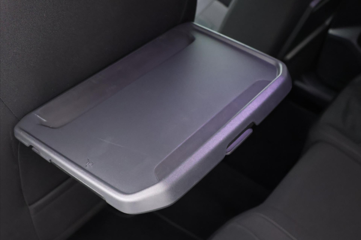 Volkswagen Tiguan Allspace 2,0 TDI DSG Highline 7Míst DPH