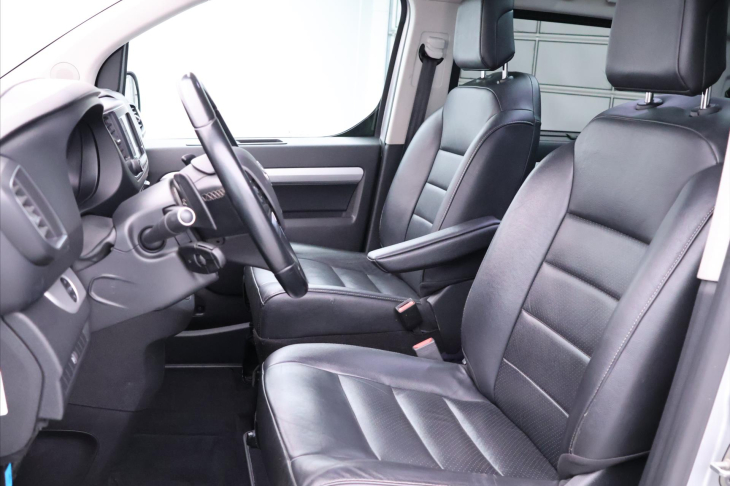 Toyota ProAce 2,0 D-4D 180k Aut. VIP L2 DPH