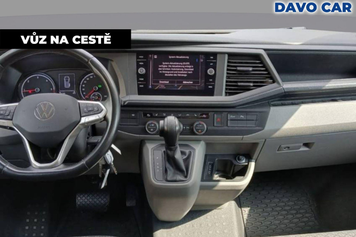 Volkswagen Caravelle 2,0 TDI LONG DSG DPH 9 Míst