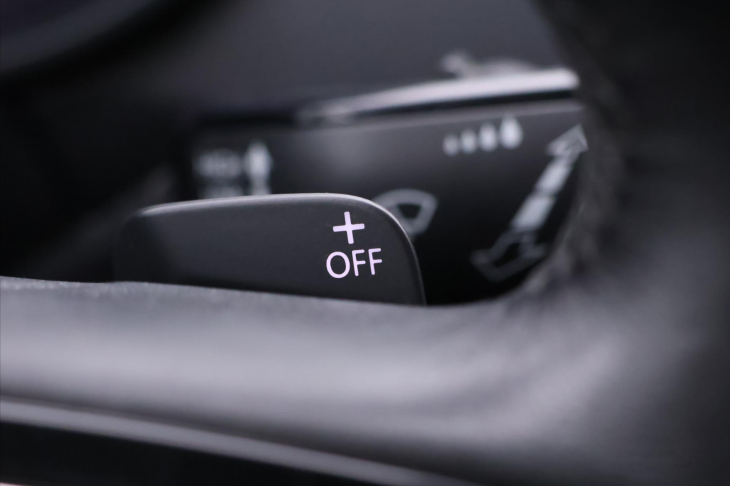 Škoda Octavia 2,0 TDI 110kW DSG Style LED