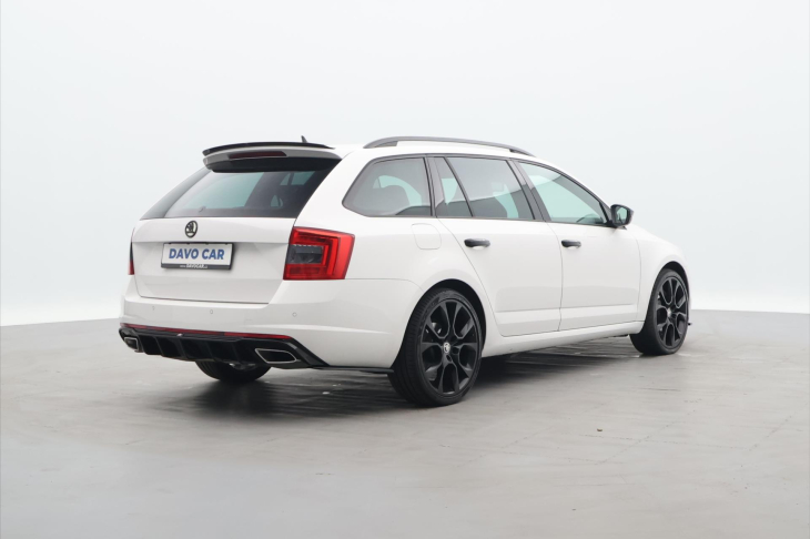 Škoda Octavia 2,0 TDI 135kW Xenon RS