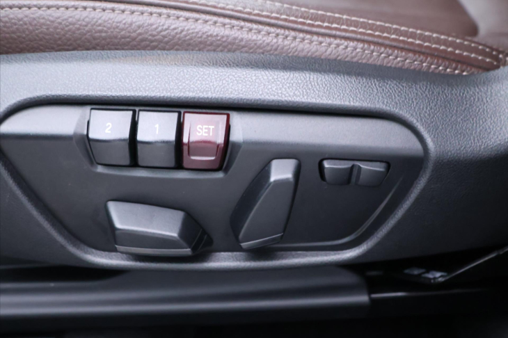 BMW X1 2,0 D xDrive 140 kW Automat