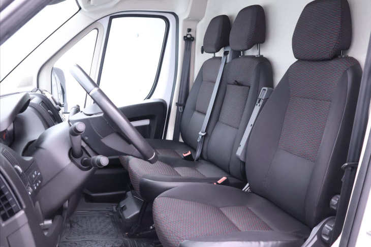 Citroën Jumper 2,2 HDI 103kW L3H2 CZ 1.Maj DPH