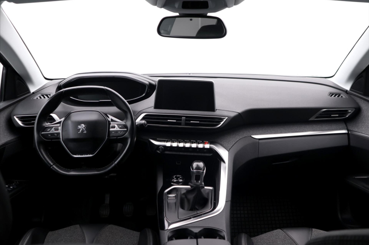 Peugeot 3008 2.0 BlueHDI 110 kW Allure CZ