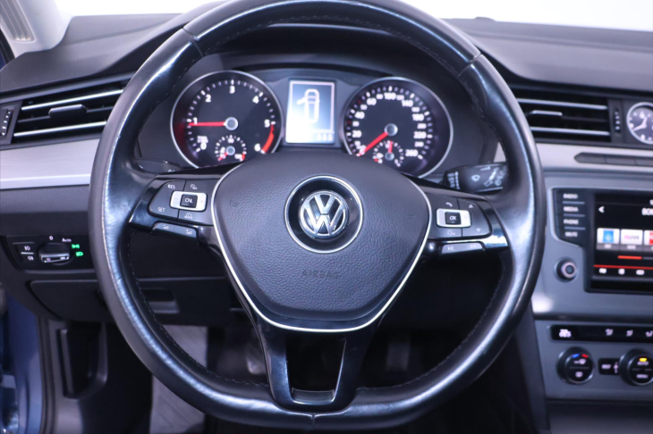 Volkswagen Passat 2,0 TDI 110kW Comfort LED