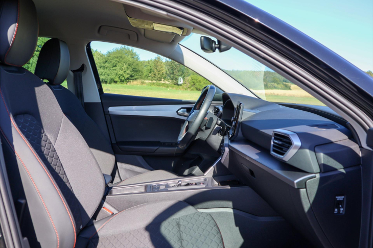 Seat Leon 2,0 TDI 110kW DSG FR CZ DPH