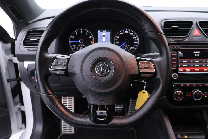 Volkswagen Scirocco 2,0 TSI 195kW R Serv.kniha