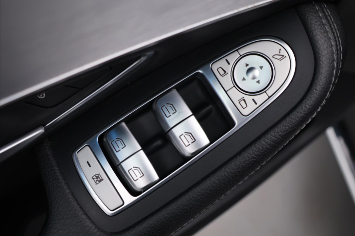 Mercedes-Benz Třídy C 1,6 BlueTec 100kW