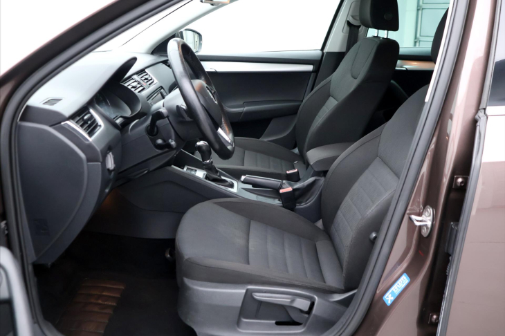 Škoda Octavia 2,0 TDI 110kW CZ Style DPH