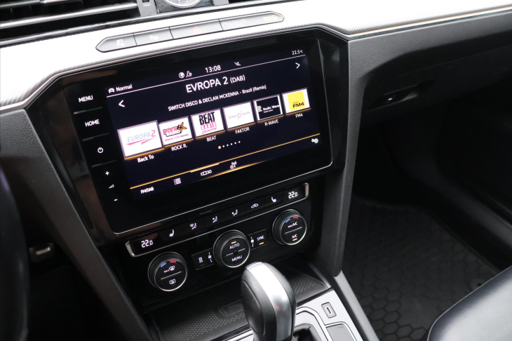 Volkswagen Arteon 2,0 TDI 176 kW 4M R-LINE CZ DPH