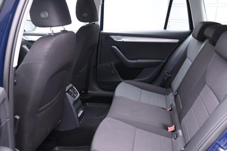 Škoda Octavia 1,4 TSI 110kW Ambition Fresh Combi