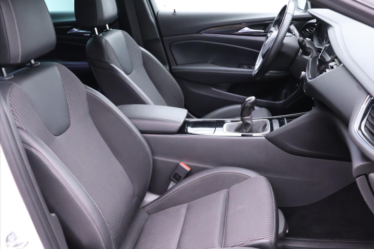 Opel Insignia 2,0 CDTI 128 kW Elegance ST