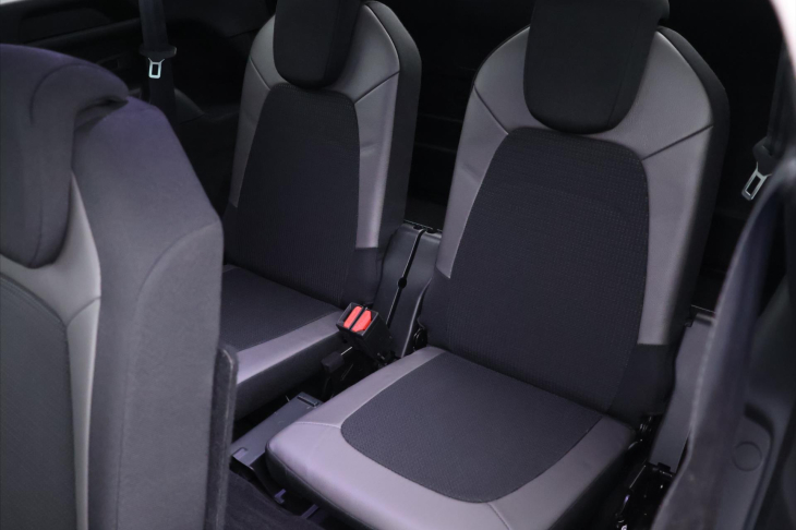 Citroën Grand C4 Picasso 1,2 PT 96kW Shine 7-Míst 1.Maj