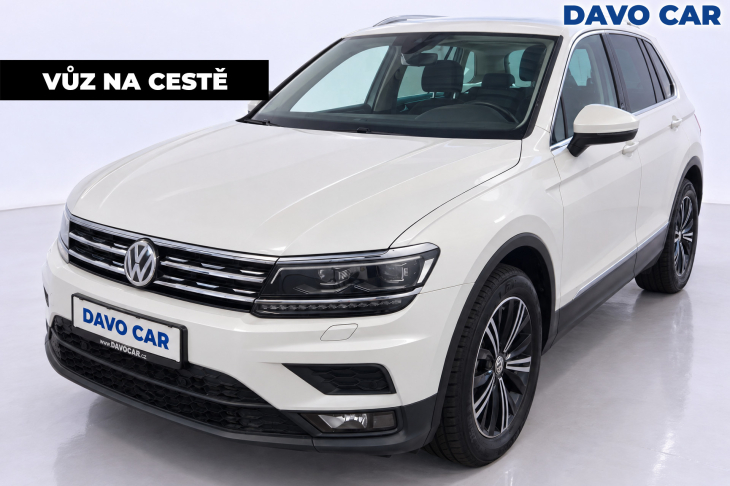 Volkswagen Tiguan 1,4 TSI Sound edice matrix pano