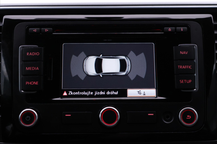 Volkswagen Beetle 1,2 TSI 77kW Design Serv.kniha