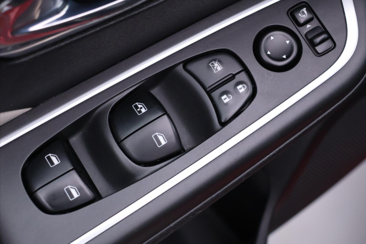 Nissan Micra 1,0 IG-T N-Design 1.Maj DPH